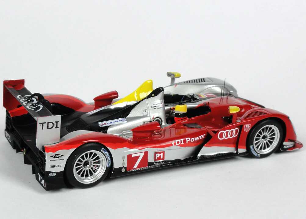 Foto 1:43 Audi R15+ TDI 24h von Le Mans 2010 Nr.7, Capello / Kristensen / McNish Werbemodell Spark 5021000233