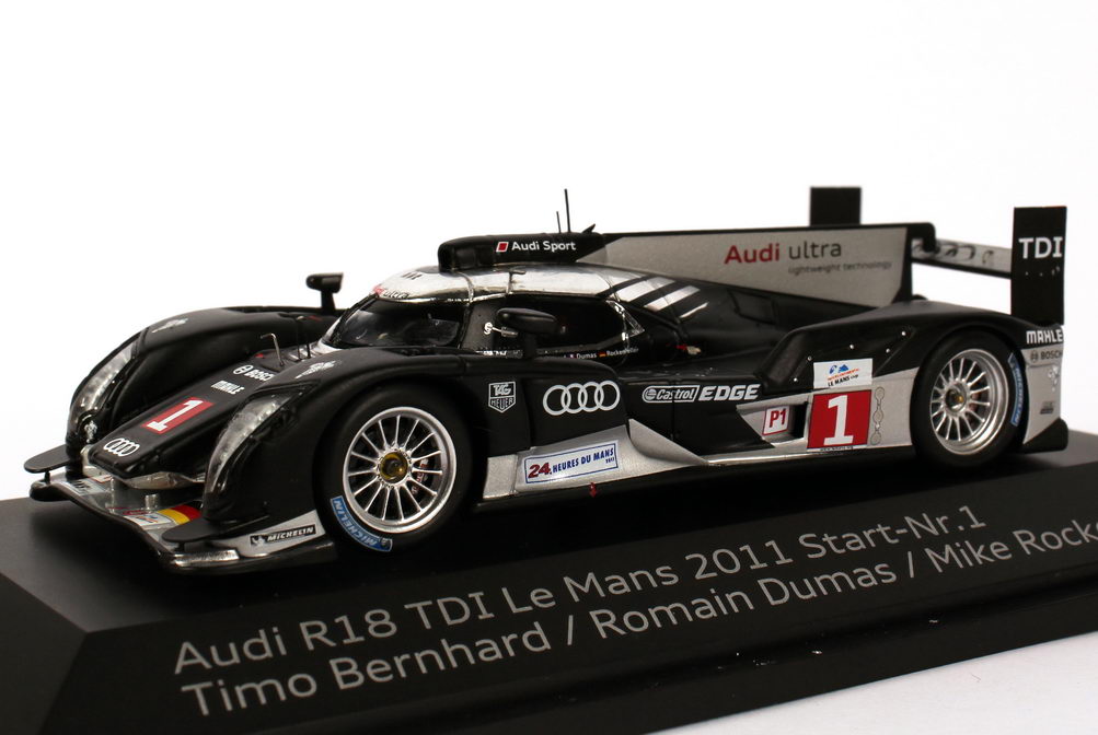 Foto 1:43 Audi R18 TDI 24h von Le Mans 2011 Nr.1, Bernhard / Dumas / Rockenfeller Werbemodell Spark 5021100123