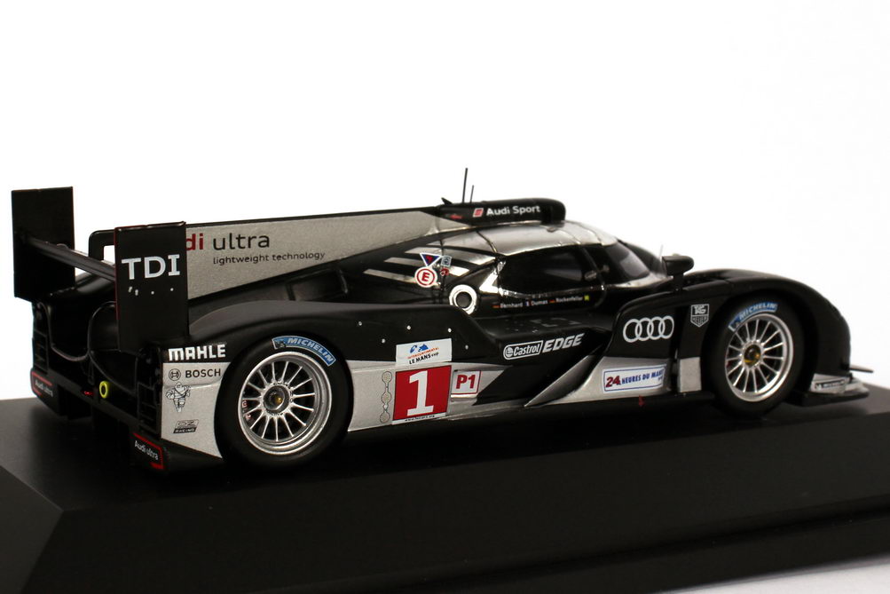 Foto 1:43 Audi R18 TDI 24h von Le Mans 2011 Nr.1, Bernhard / Dumas / Rockenfeller Werbemodell Spark 5021100123