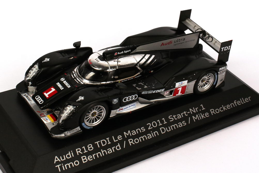 Foto 1:43 Audi R18 TDI 24h von Le Mans 2011 Nr.1, Bernhard / Dumas / Rockenfeller Werbemodell Spark 5021100123