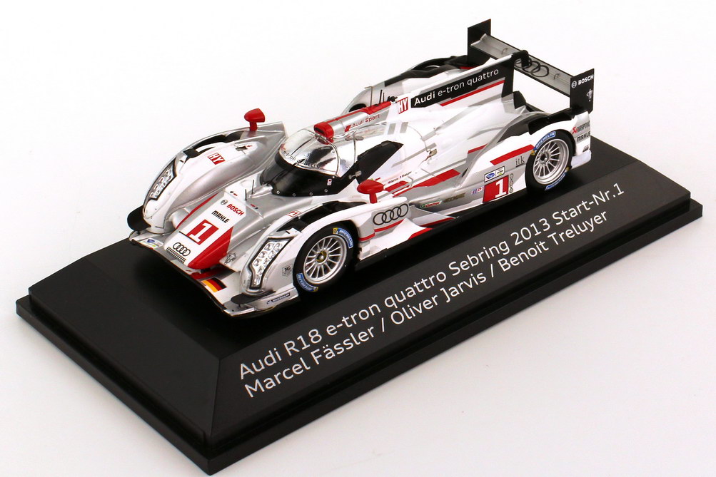 Foto 1:43 Audi R18 e-tron quattro Sebring 2013 Nr.1, Fässler / Jarvis / Treluyer - Winner Werbemodell Spark 5021300243