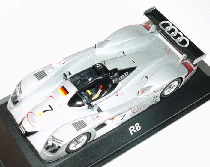 Foto 1:43 Audi R8 24h von Le Mans 2000 Nr.7, Abt/Alboreto/Capello Werbemodell Minichamps