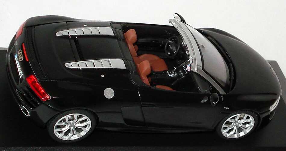 Foto 1:43 Audi R8 Spyder 5.2 FSI quattro V10 phantomschwarz-met. Werbemodell Schuco 5010918533