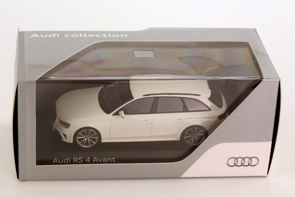 Foto 1:43 Audi RS4 Avant (B8, Faclift 2012) ibis-weiß Werbemodell Minichamps 5011214213
