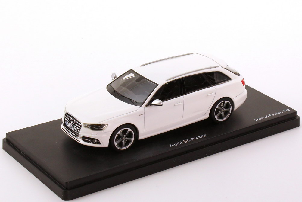 Foto 1:43 Audi S6 Avant (C7) ibis-weiß - Limited Edition 500 Schuco Pro.R4308845