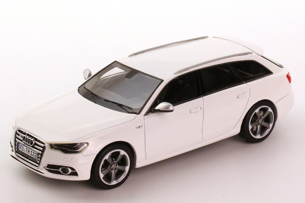Foto 1:43 Audi S6 Avant (C7) ibis-weiß - Limited Edition 500 Schuco Pro.R4308845