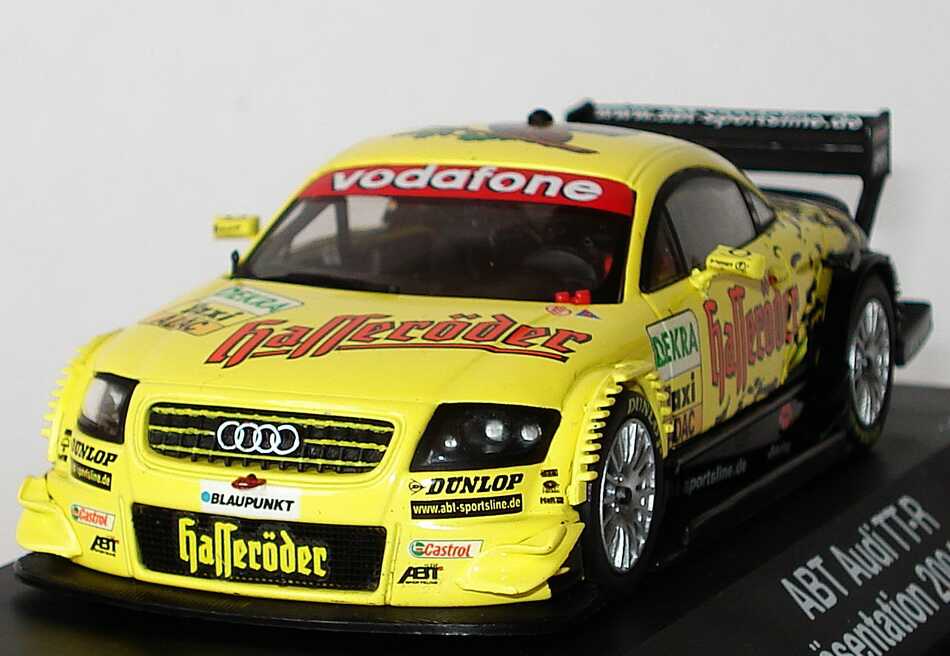 Foto 1:43 Audi TT-R DTM Präsentation 2004 Hamburg, Taxi Hasseröder, Abt Schuco 04906