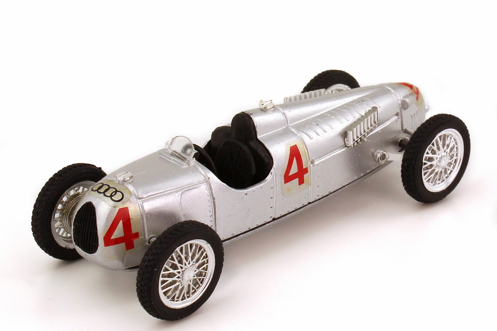 Foto 1:43 Auto Union Typ C 1936 Nr.4, Bernd Rosemeyer, Sitz schwarz Brumm