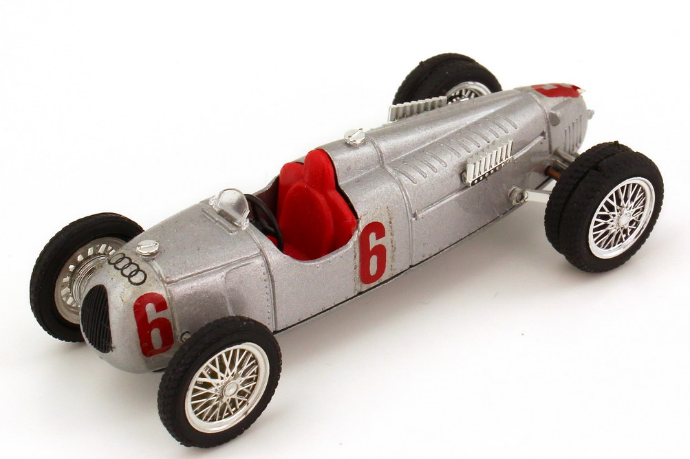 Foto 1:43 Auto Union Typ C Bergrennwagen 1936 Nr.6, Sitz rot Brumm