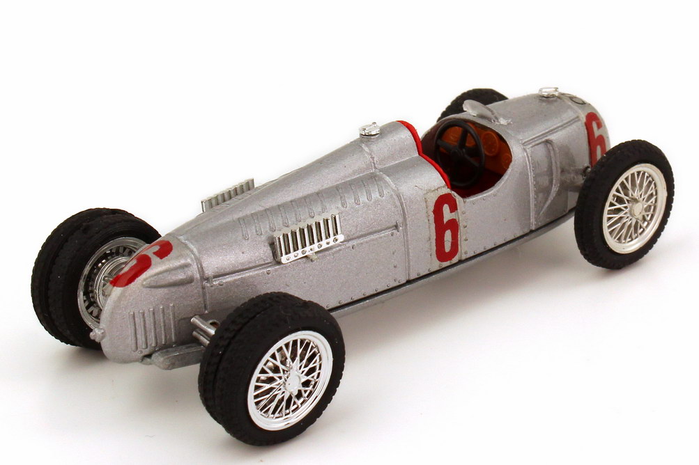 Foto 1:43 Auto Union Typ C Bergrennwagen 1936 Nr.6, Sitz rot Brumm