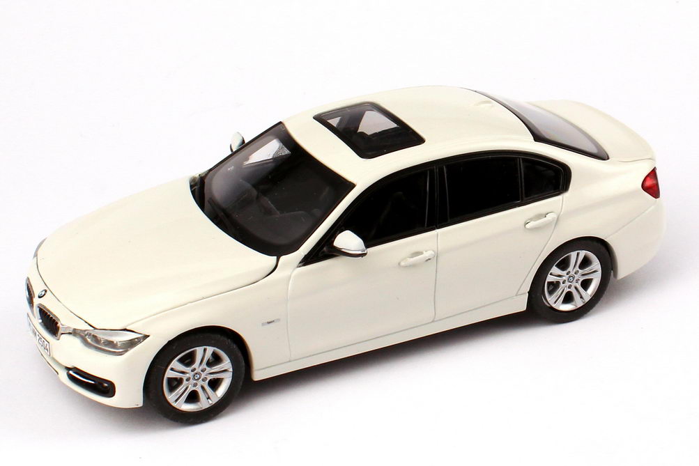 Машины 1 22. BMW f20 1/43. Машинка модель BMW f320. BMW f10 1 43. BMW f30 1 43 модель.