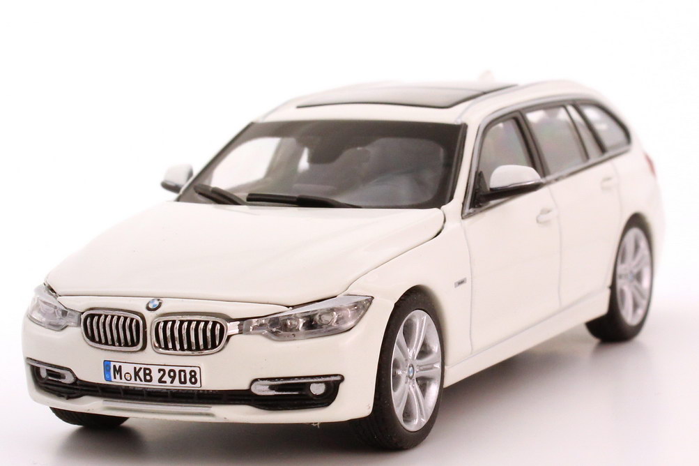 Foto 1:43 BMW 3er touring (F31) alpine-weiß-III Werbemodell BMW-Group 80422244249