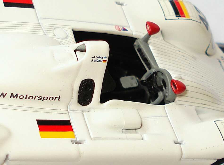 Foto 1:43 BMW V12 LMR ALMS 2000 Beck´s Nr.42, Jörg Müller / J.J. Lehto / T. Kristensen Werbemodell Minichamps 80420018215