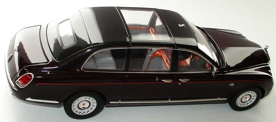 Foto 1:43 Bentley State Limousine weirot/schwarz-met. Minichamps 436139700