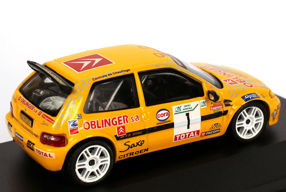 Foto 1:43 Citroen Saxo Kit-Car Rallye des Vins Macon 1999 Oblinger Nr.1, Loeb / Elena Ixo