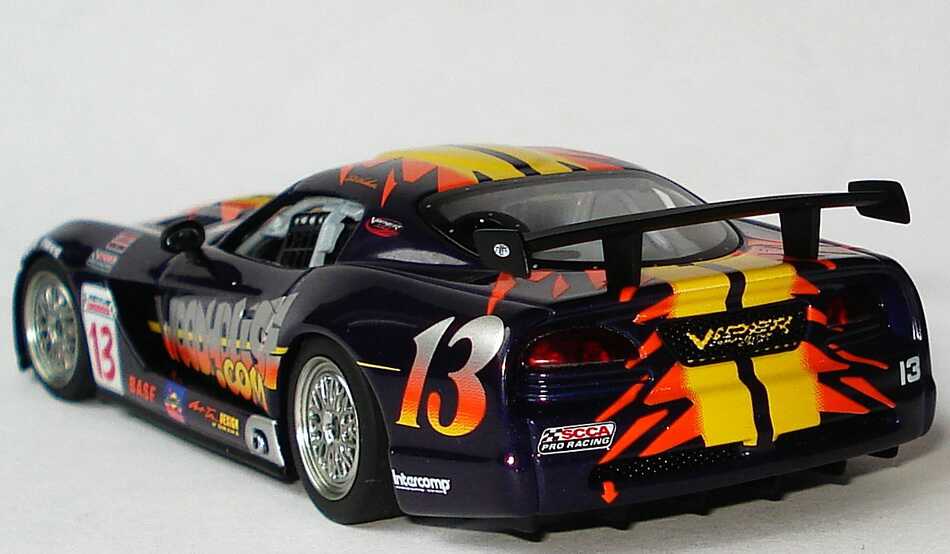 Dodge Viper Competition Coupé SCCA 2004 Nr.13 AUTOart 60423 in der