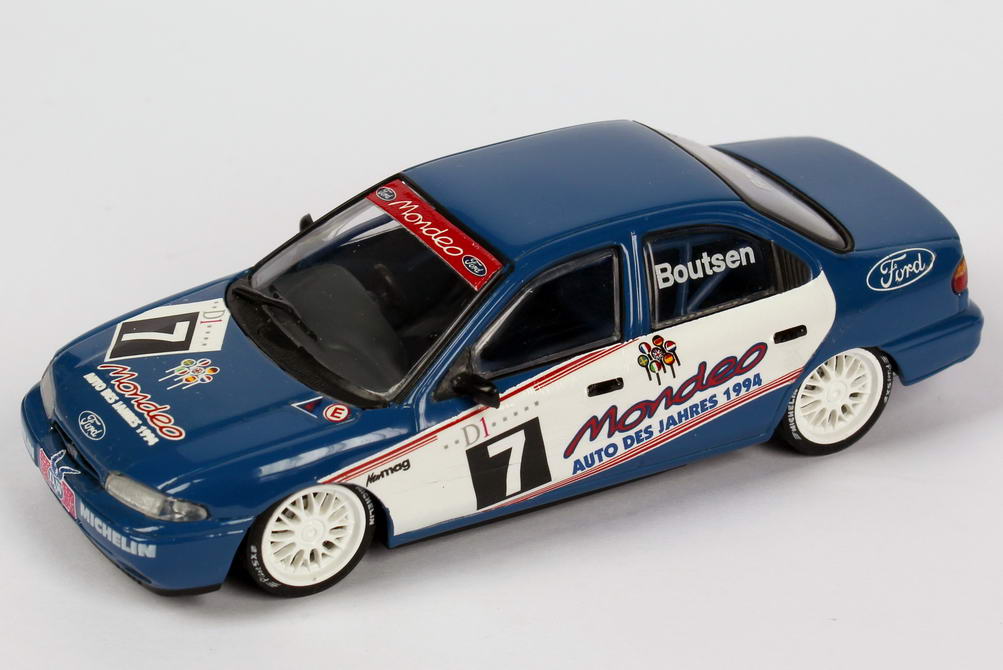 Foto 1:43 Ford Mondeo Stufenheck ADAC TW-Cup 1994 Eggenberger Motorsport Nr.7, Boutsen Minichamps 430948007