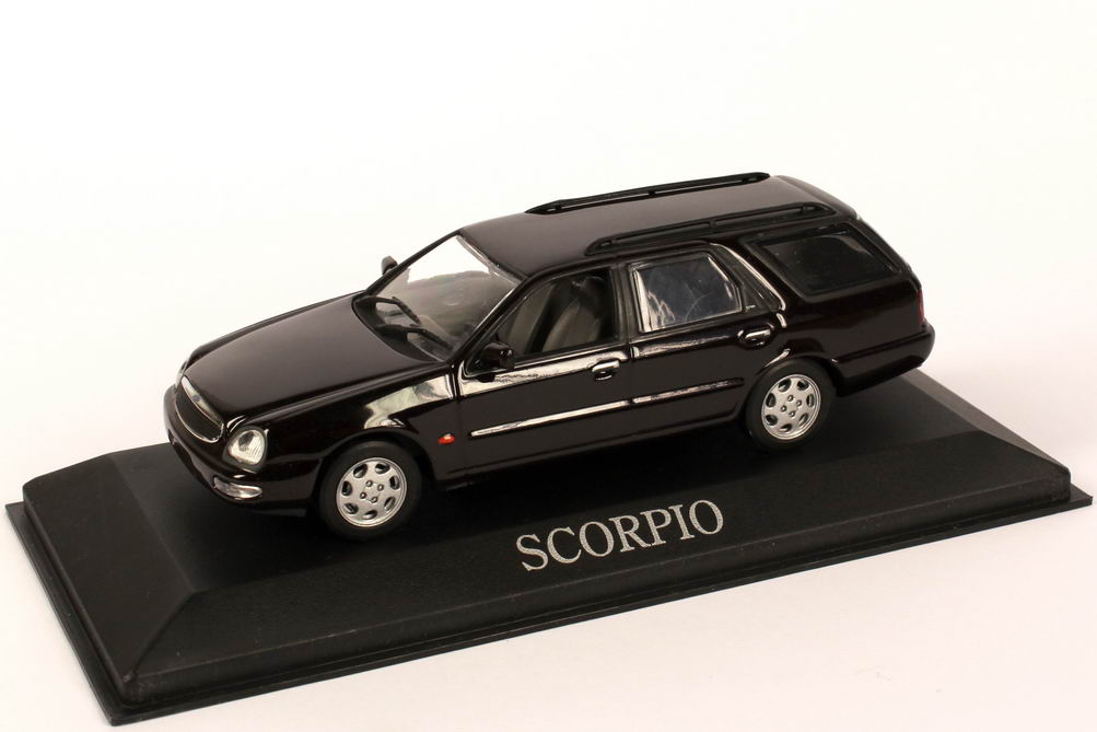 Foto 1:43 Ford Scorpio Turnier 1995 dunkel-violett-met. Werbemodell Minichamps