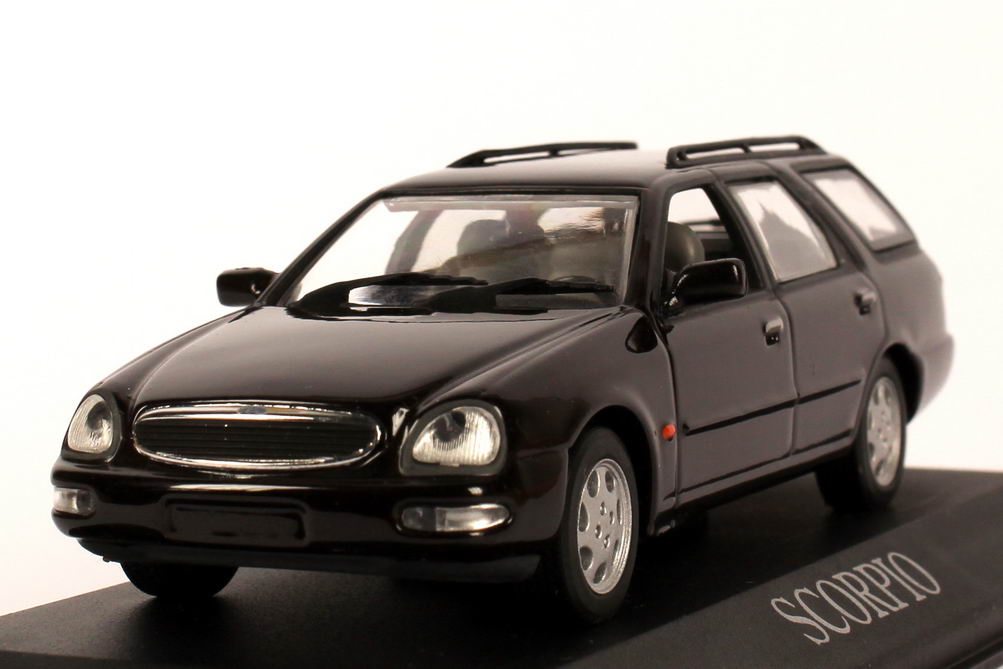 Foto 1:43 Ford Scorpio Turnier 1995 dunkel-violett-met. Werbemodell Minichamps
