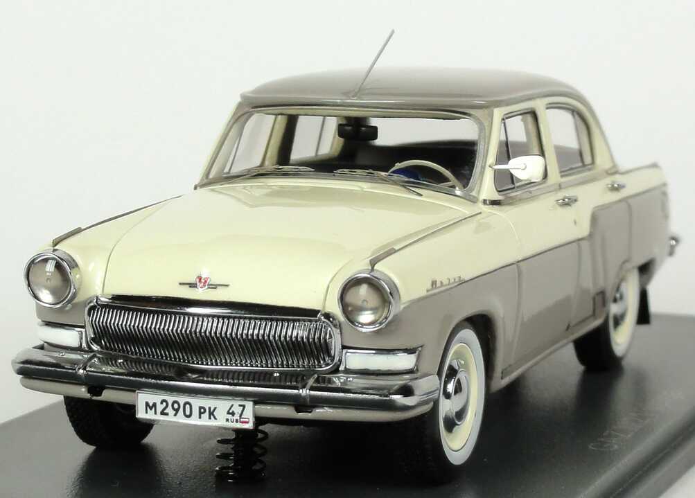 Foto 1:43 GAZ M21 Volga (1970) creme-weiß/grau NEO Scale Models 44290