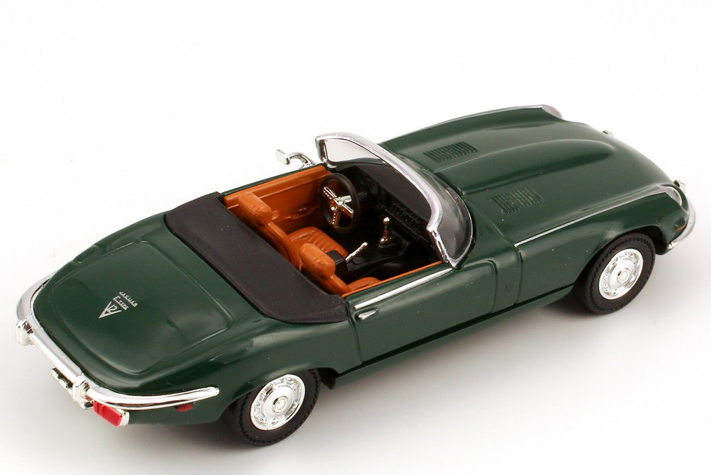 Foto 1:43 Jaguar E-Type Roadster 1971 british-racing-green Yat Ming 94243-C