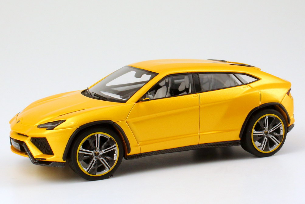 Foto 1:43 Lamborghini Urus giallo-orion-met. - 1 of 99 Looksmart LS399D