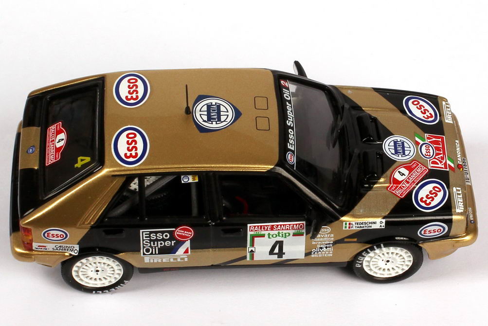 Foto 1:43 Lancia Delta HF 4WD Rally San Remo 1987 Esso Super Oil Nr.4, Tabaton / Tedeschini Ixo SCR004