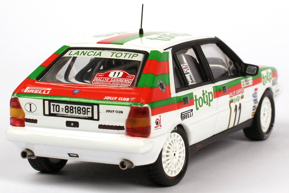 Foto 1:43 Lancia Delta HF 4WD Rally San Remo 1987 Totip Nr.11, Fiorio / Pirollo Ixo SCR003