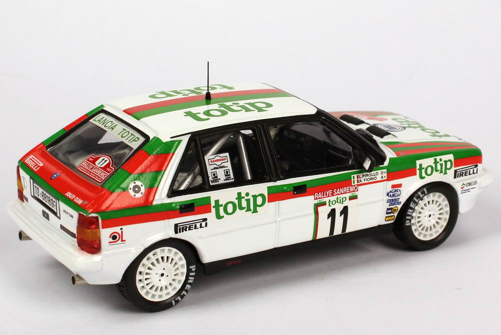 Foto 1:43 Lancia Delta HF 4WD Rally San Remo 1987 Totip Nr.11, Fiorio / Pirollo Ixo SCR003