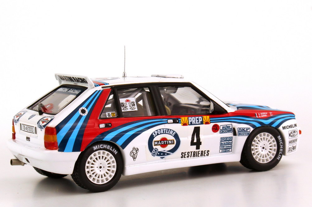 Foto 1:43 Lancia Delta HF Integrale Rally Monte Carlo 1992 Martini Nr.4 Auriol Occelli Siegerfahrzeug - Ixo SCR001