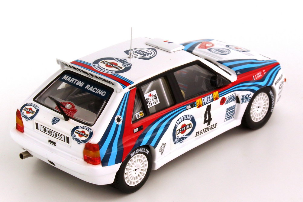 Foto 1:43 Lancia Delta HF Integrale Rally Monte Carlo 1992 Martini Nr.4 Auriol Occelli Siegerfahrzeug - Ixo SCR001