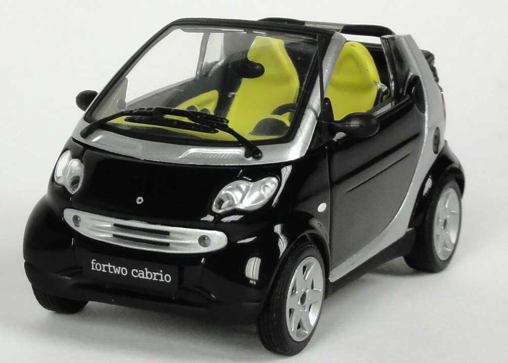 Foto 1:43 MCC Smart Cabrio jack-black/silber-met. + Bodypanels in lite-white Werbemodell Minichamps 0012497V001C51Q00