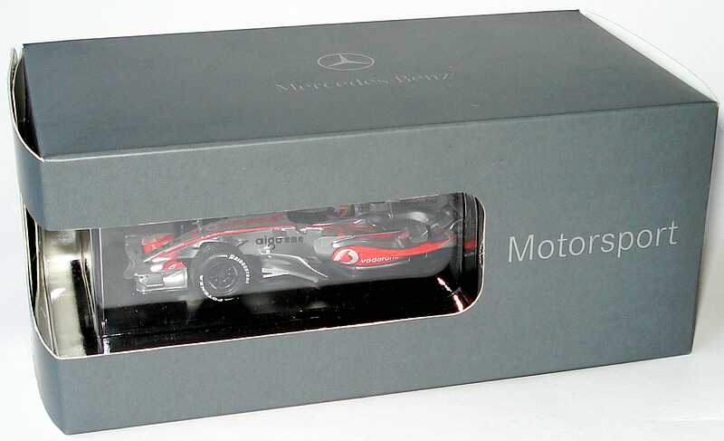 Foto 1:43 McLaren Mercedes MP 4-23 Formel 1 2008 Showcar, Lewis Hamilton Werbemodell Minichamps B66960003