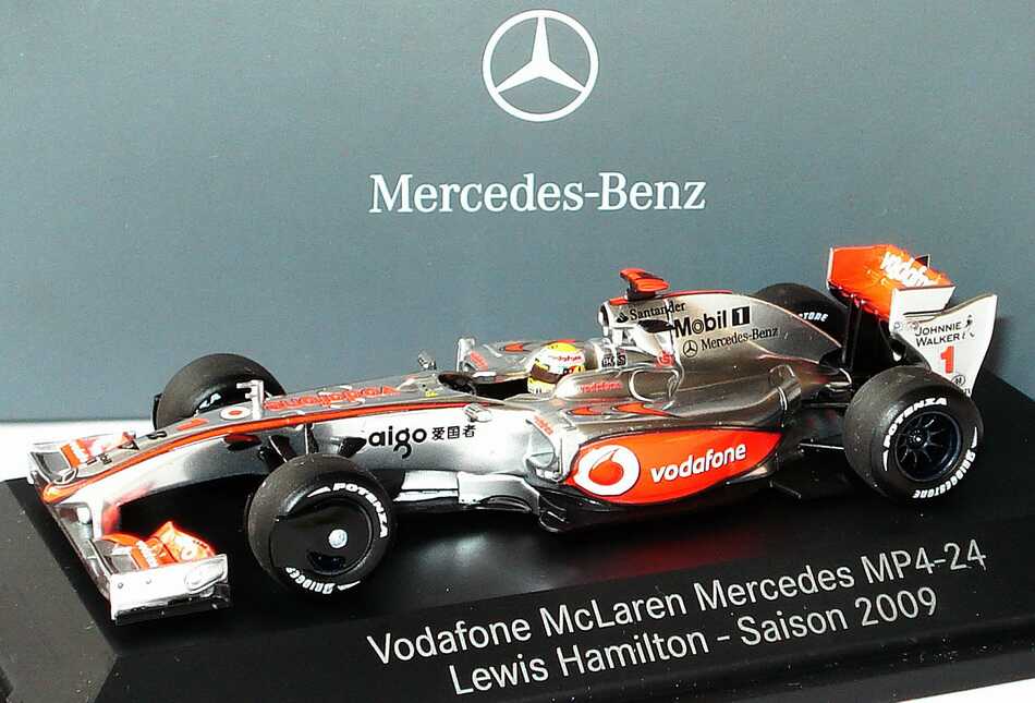 Foto 1:43 McLaren Mercedes MP 4-24 Formel 1 2009 Vodafone Nr.1, Lewis Hamilton Werbemodell Minichamps B66960038