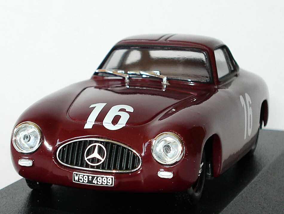 Foto 1:43 Mercedes-Benz 300 SL Prototyp GP Bern 1952 Nr.16, Rudolf Carraciola (Platz 2) Max-Modells 432003315