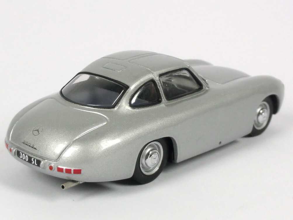 Foto 1:43 Mercedes-Benz 300 SL Prototyp Version 1 1952 silber-met. 40 Jahre SL Werbemodell Max-Modells B66040066