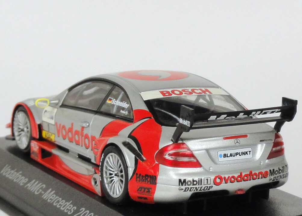 Foto 1:43 Mercedes-Benz CLK DTM 2002 Vodafone Nr.1, Schneider Werbemodell Minichamps B66961958