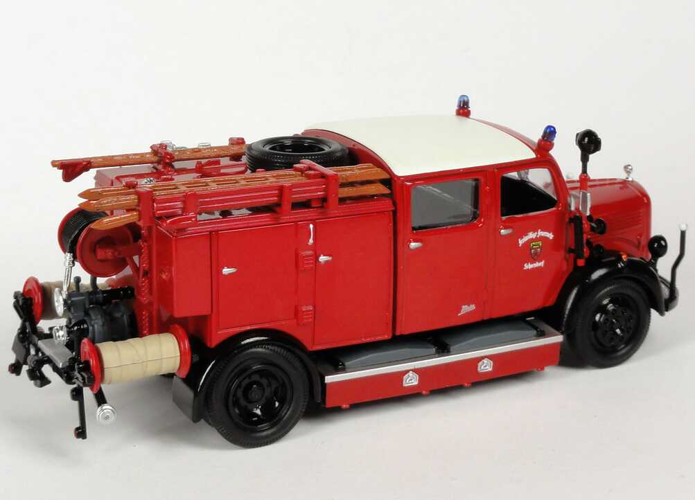 Foto 1:43 Mercedes-Benz L3500 TLF-15 Freiw. Feuerwehr Schorndorf Yat Ming 43014
