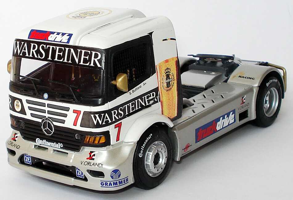 Foto 1:43 Mercedes-Benz Race Atego ETRC 1999 Warsteiner (schwarz) Nr.7, Stefano Buttiero Werbemodell Minichamps B66000288