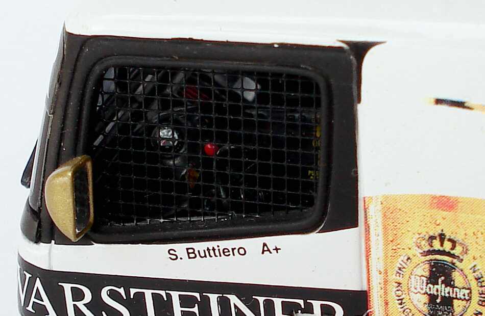 Foto 1:43 Mercedes-Benz Race Atego ETRC 1999 Warsteiner (schwarz) Nr.7, Stefano Buttiero Werbemodell Minichamps B66000288