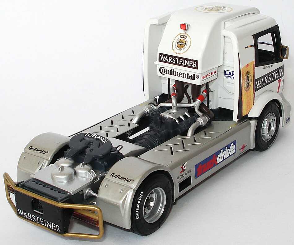 Foto 1:43 Mercedes-Benz Race Atego ETRC 1999 Warsteiner (schwarz) Nr.7, Stefano Buttiero Werbemodell Minichamps B66000288