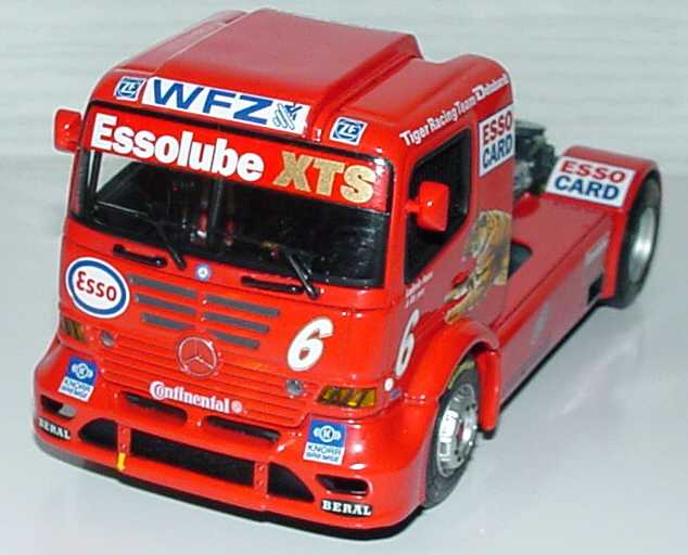 Foto 1:43 Mercedes-Benz Race Atego ETRC 2000 Esso, Tiger Racing Team Dehnhardt Nr.6, Ludovic Faure Werbemodell Minichamps B66000430