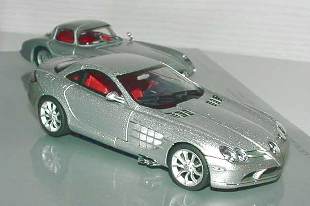 Foto 1:43 Mercedes-Benz SLR History-Set (SLR McLaren + 300 SLR) SLR - Historie und Zukunft Minichamps B66045907