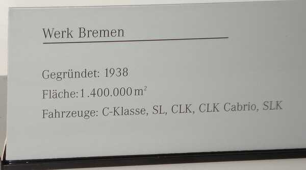 Foto 1:43 Mercedes-Benz SL 500 (R230) brillantsilber-met. Werksedition Werk Bremen Werbemodell Minichamps B66962241