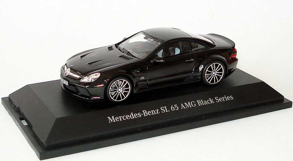 Foto 1:43 Mercedes-Benz SL 65 AMG Black Series (R230, Modell 2008) obsidianschwarz-met. Werbemodell Minichamps B66963951