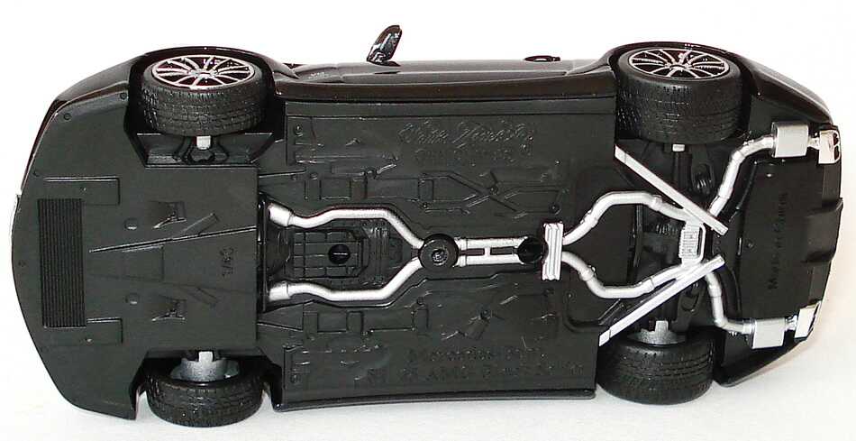 Foto 1:43 Mercedes-Benz SL 65 AMG Black Series (R230, Modell 2008) obsidianschwarz-met. Werbemodell Minichamps B66963951