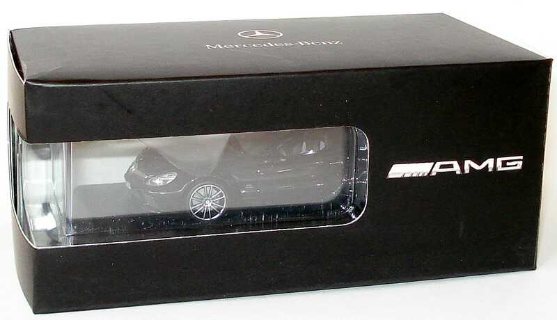 Foto 1:43 Mercedes-Benz SL 65 AMG Black Series (R230, Modell 2008) obsidianschwarz-met. Werbemodell Minichamps B66963951