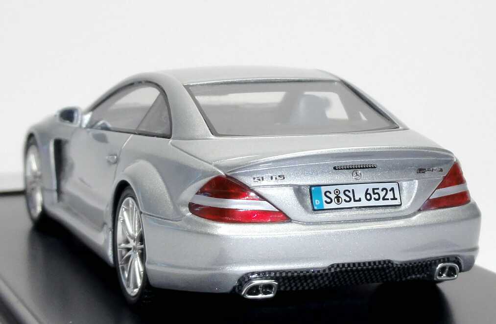 Foto 1:43 Mercedes-Benz SL 65 AMG Black Series (R230, Modell 2008) silber-met. Absolute HOT 450850000