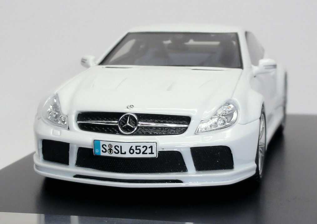 Foto 1:43 Mercedes-Benz SL 65 AMG Black Series (R230, Modell 2008) weiß Absolute HOT 450850200
