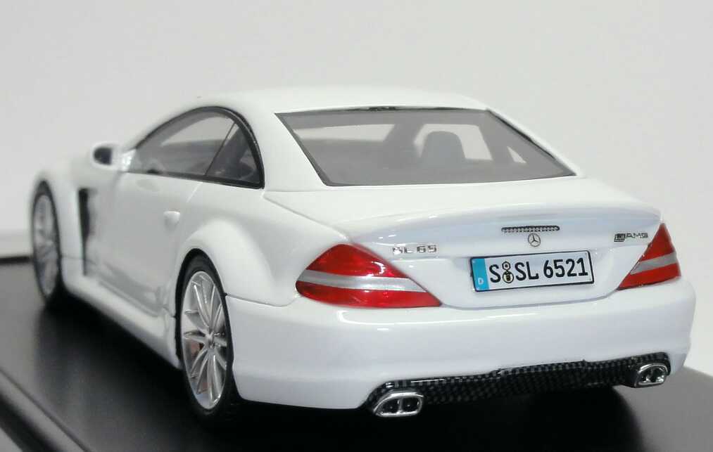 Foto 1:43 Mercedes-Benz SL 65 AMG Black Series (R230, Modell 2008) weiß Absolute HOT 450850200